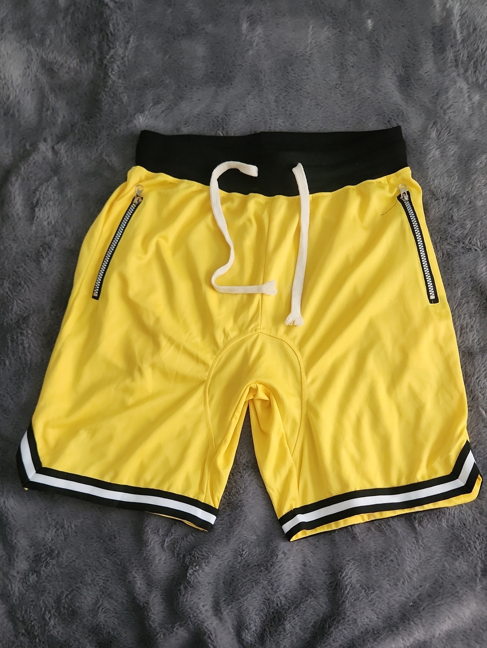 Men's Yellow Athletic Drawstring Shorts with Zip Pockets